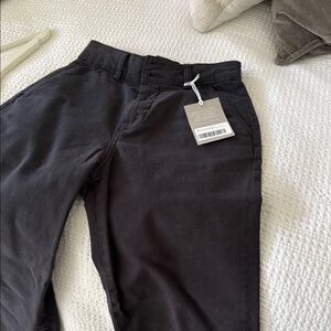 Everlane Cropped Organic Cotton wide legged black pants, Sz. 2